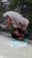Узбекский дед ебет зрелую узбечку прямо на улице